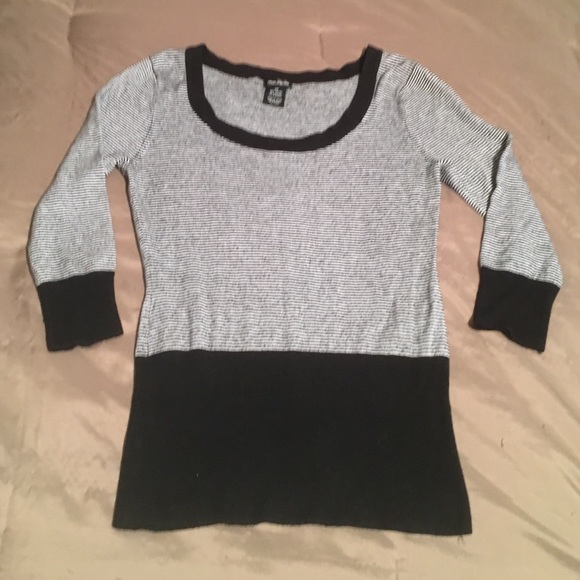 3/4 Sleeved Sweater