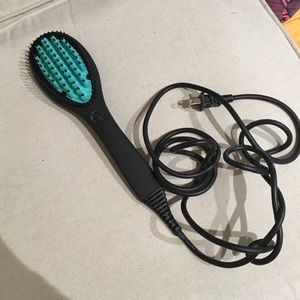 Luma Hair Straightening Ceramic Brush