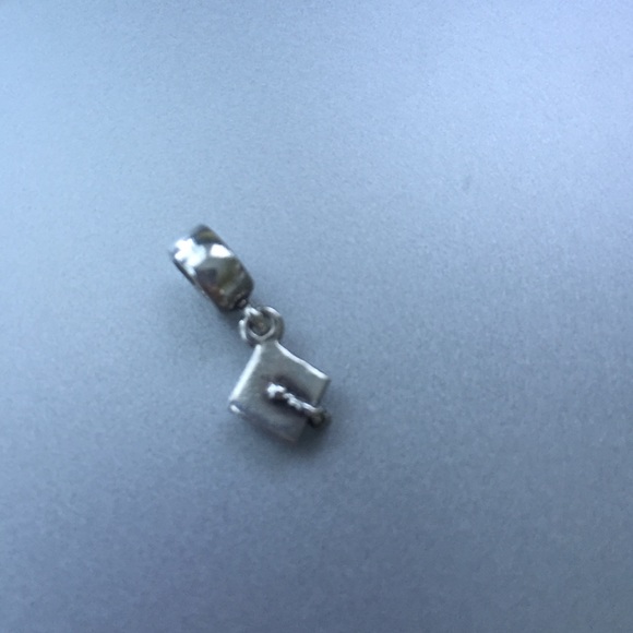 Pandora graduation cap charm