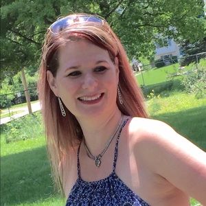 Meet your Posher, Cyndi