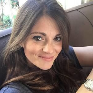 Meet your Posher, Courtney