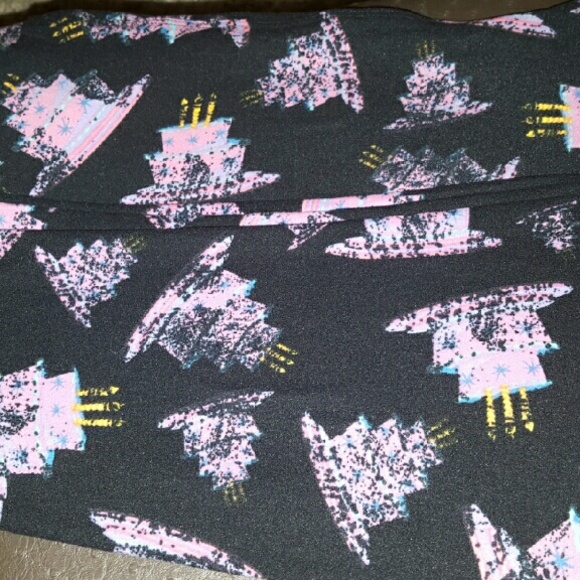 Lularoe Birthday Leggings TC
