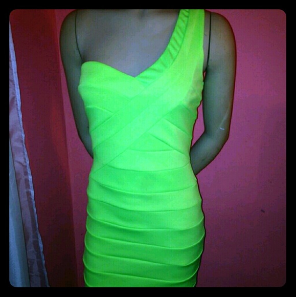 Repost neon green arden b dress