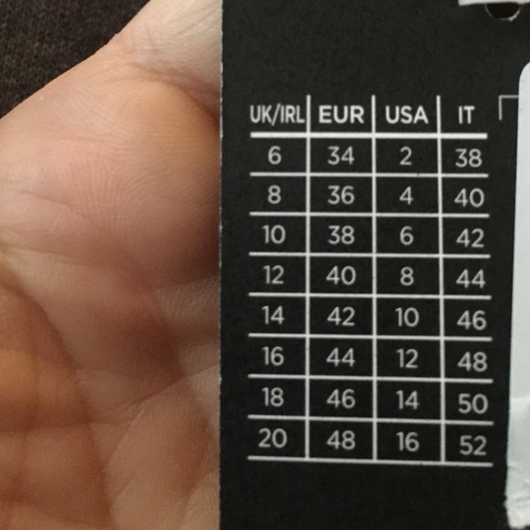 ⛔️LAST PAIR⛔️💜Woke Up Like This Leggings💜 - Picture 3 of 4