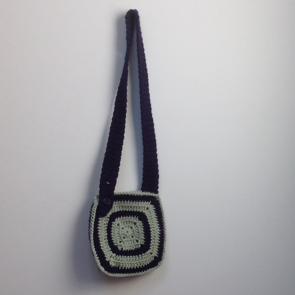Woman's Crochet Handbag - Picture 1 of 4