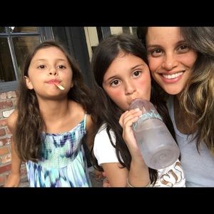 Meet your Posher, Elisa