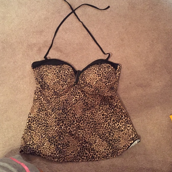 Wave Zone size 12 tankini top