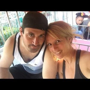 Meet your Posher, Leslie