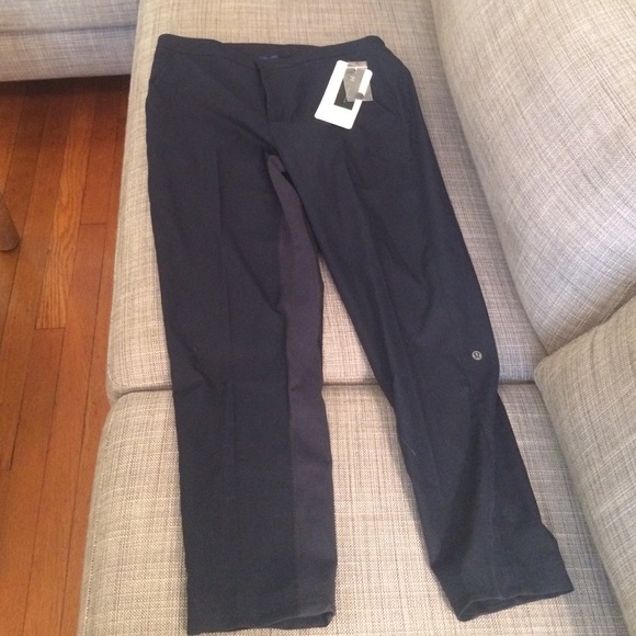 Lululemon City Trek &go size 8 NWT