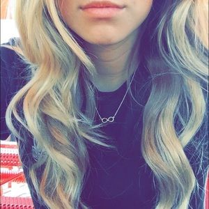 Meet your Posher, Kirra