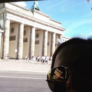 Meet your Posher, Janine