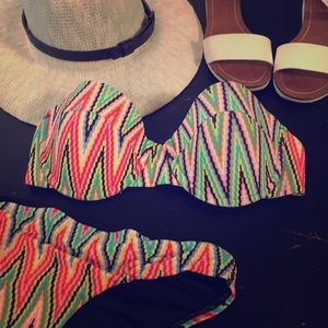 | PRICE REDUCED | L*Space bikini top