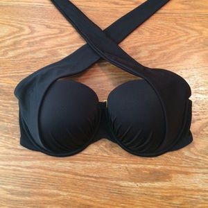 SALE☀️Black convertible Victoria's Secret swim top