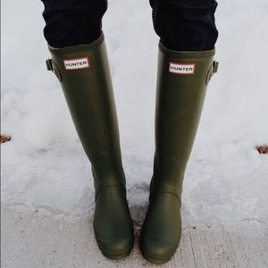 Tall matte hunter rain boots