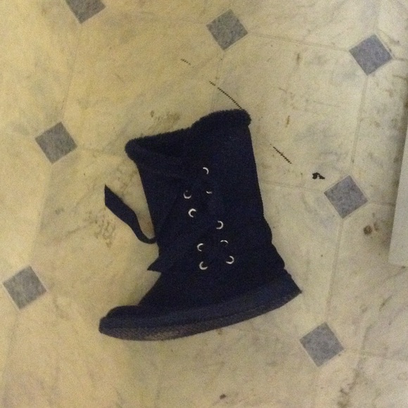 Dark blue boots
