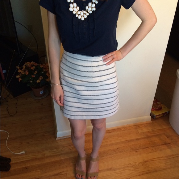 Striped pencil skirt
