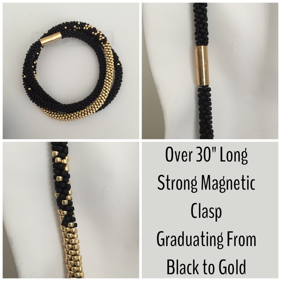 Beaded Necklace 🎉Hp 10/17🎉 - Picture 2 of 2
