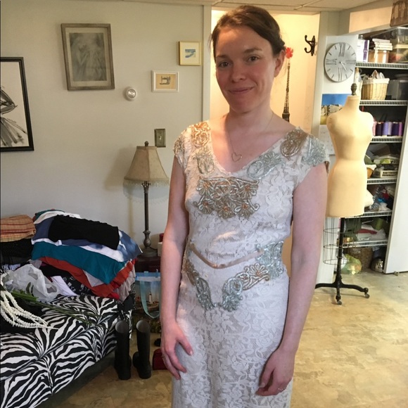 Meet your Posher, Laura - Picture 2 of 4