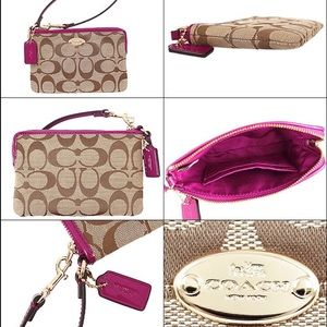 Coach Signature Zip Wristlet in Cranberry