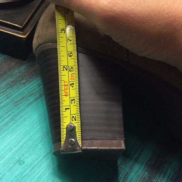 Taupe ankle boots - Picture 4 of 4