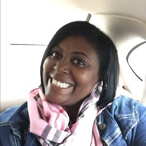 Meet your Posher, Jeanette