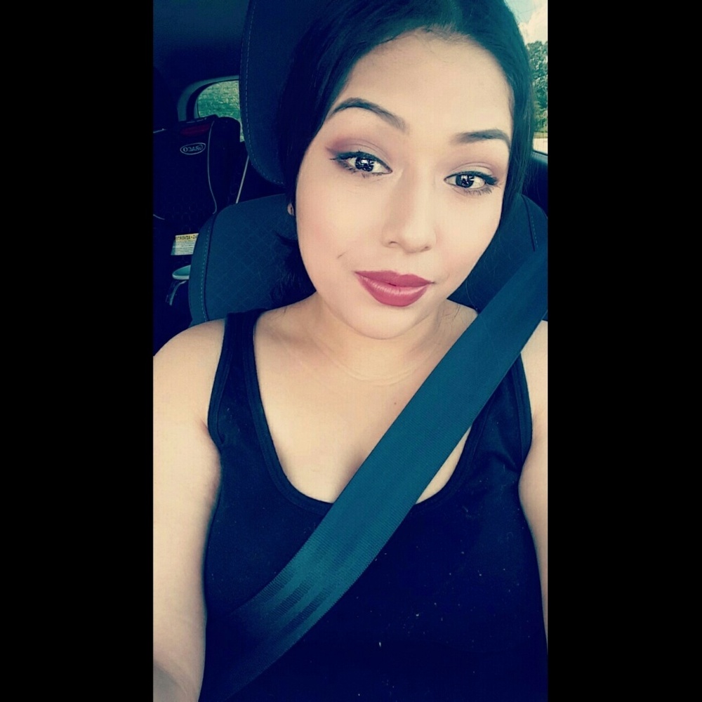 Meet your Posher, Lizeth