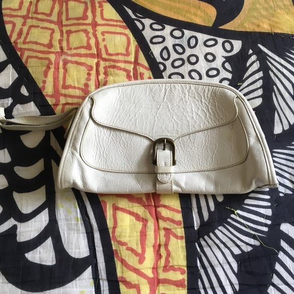 White leather vintage clutch