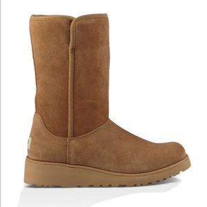Genuine UGG Amie Boot