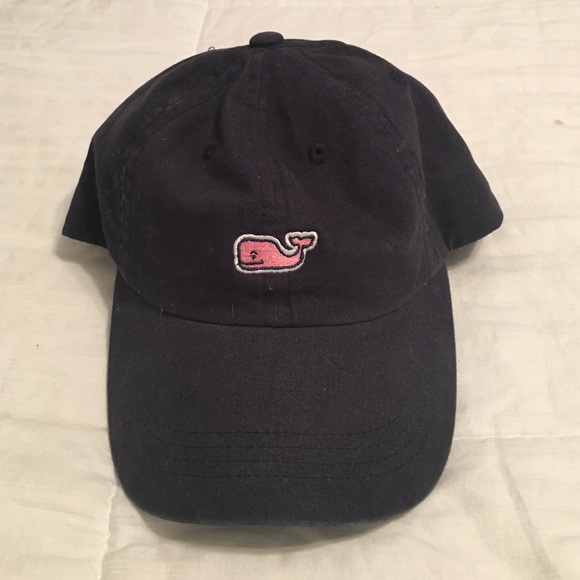 Vineyard vines navy blue hat!