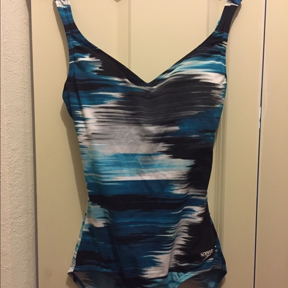 Speedo One Piece Swimsuit - 6