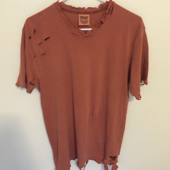 🚫Sold🚫🌞Distressed Tee - Camel - Picture 3 of 3