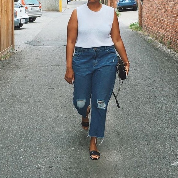 Old navy high rise boyfriend jeans Clearance