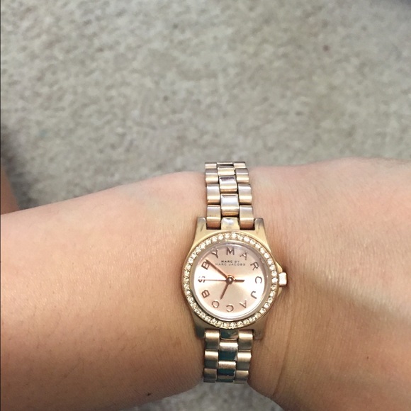Marc Jacobs Henry dinky rose gold watch - Picture 2 of 2
