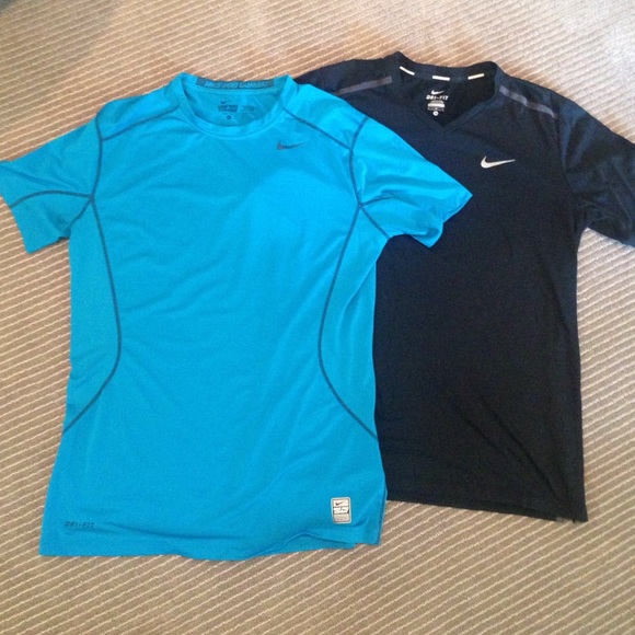 Nike workout shirt bundle