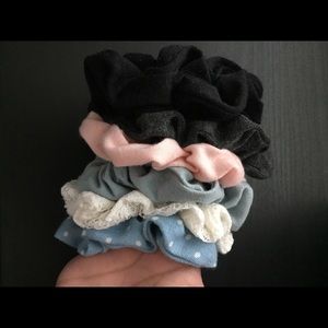 Forever 21 Scrunchy bundle