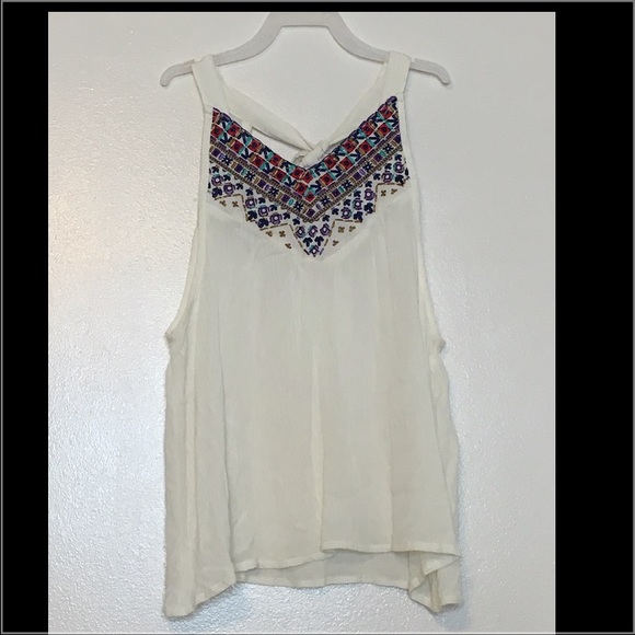 Beautiful patterned tank❤️