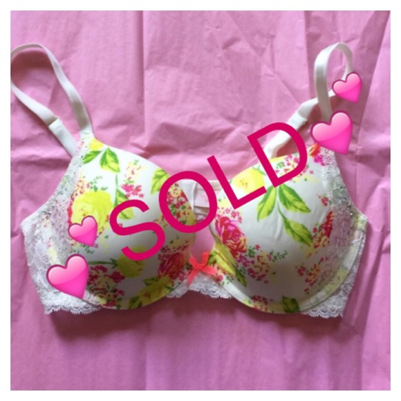❌❤️SOLD ❤️❌VICTORIA'S SECRET Dream Angels push up