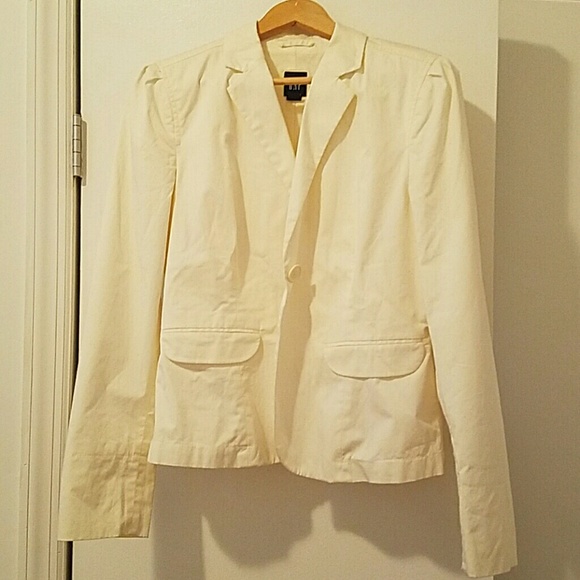 GAP white blazer