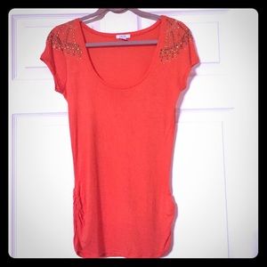 Cache embellished tee