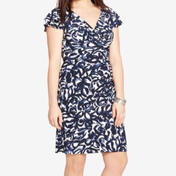 Beautiful Ralph Lauren dress!