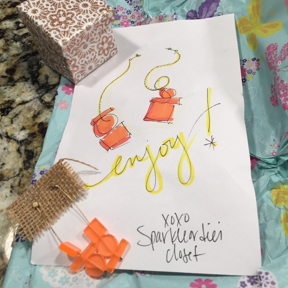 Awesome packaging and sketch from @sparkleordie