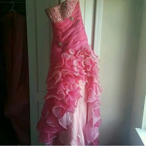 Black prom dress and quiceñera dress