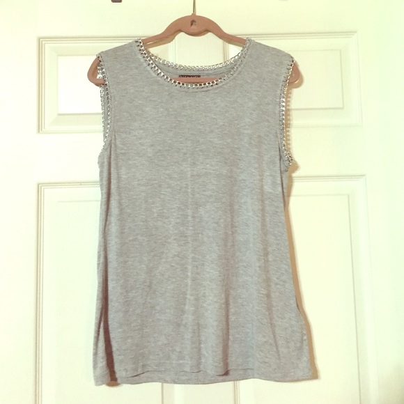 Venus chain link tee