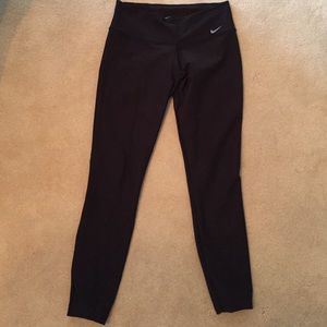 Nike Dri Fit leggings size Small