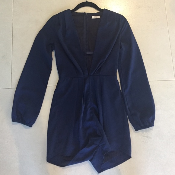 Tobi long sleeve low front romper