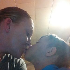 Meet your Posher, Desiree