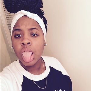 Meet your Posher, Mel