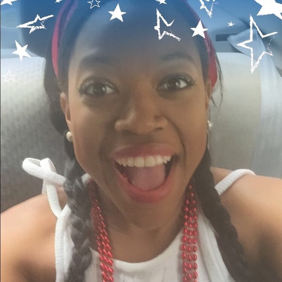 Meet your Posher, Daysia