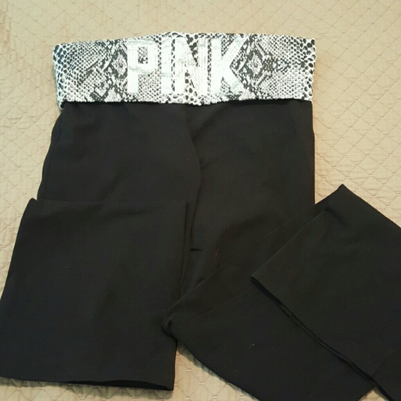VS PINK yoga pants