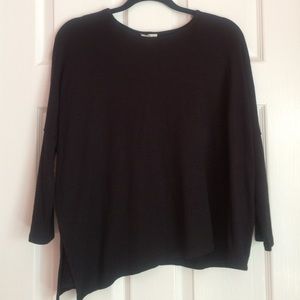 Asymmetrical black long sleeve